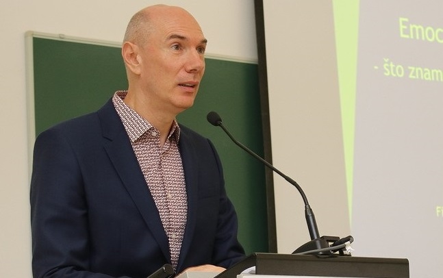 Senat Sveučilišta u Zagrebu potvrdio izbor prof. Darija Vučenovića za dekana Fakulteta hrvatskih studija